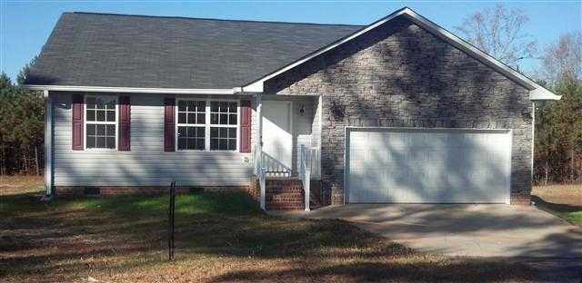 27 Saluda Street Honea Path, SC 29654 - Photo 1 of 13 Gallery Image 1