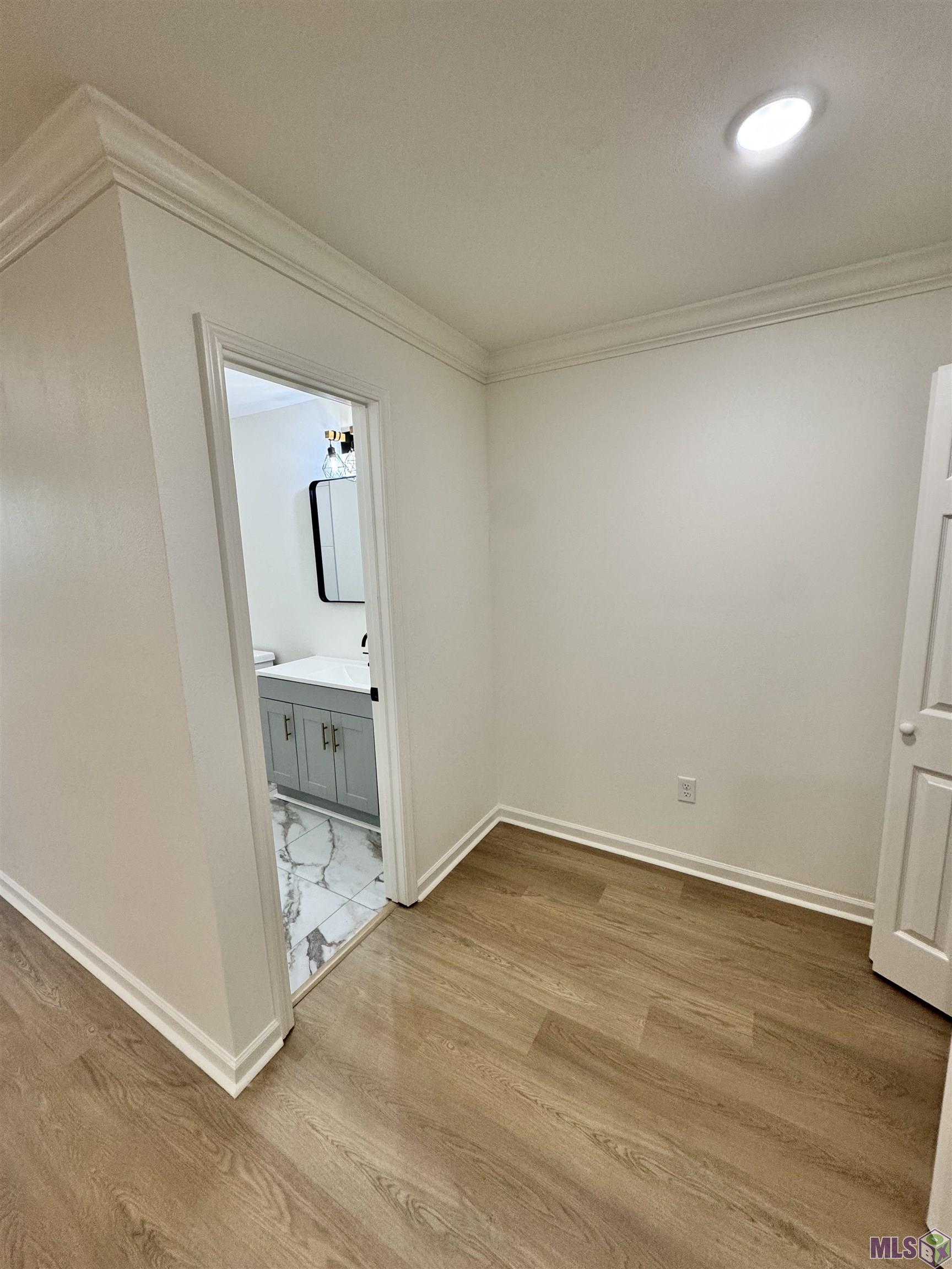 1835 General Cleburne Avenue Baton Rouge, LA 70810 - Photo 5 of 29