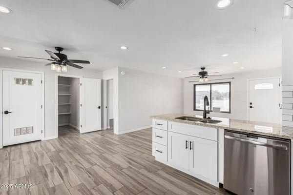 $2,600 | 1420 North Rose Street, Tempe, AZ 85288