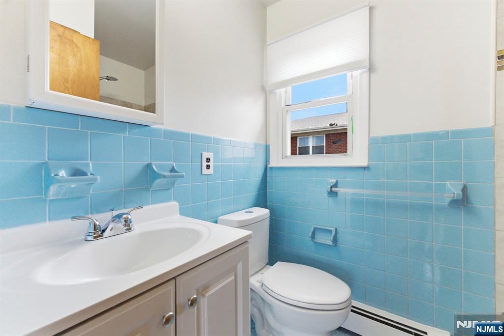 370 Henry Street, Unit 2 Fairview, NJ 07022 - Photo 17 of 23