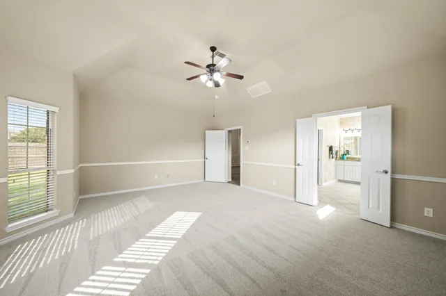 $2,800 | 1915 Stable Stone Lane, Pearland, TX 77581