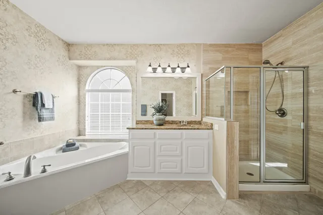 $2,800 | 1915 Stable Stone Lane, Pearland, TX 77581