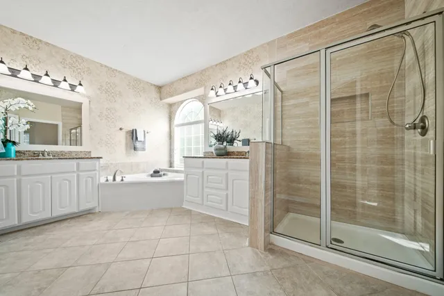 $2,800 | 1915 Stable Stone Lane, Pearland, TX 77581