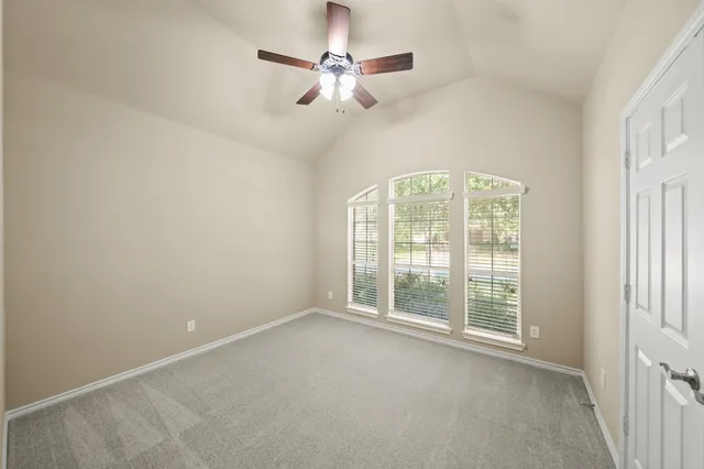 $2,800 | 1915 Stable Stone Lane, Pearland, TX 77581