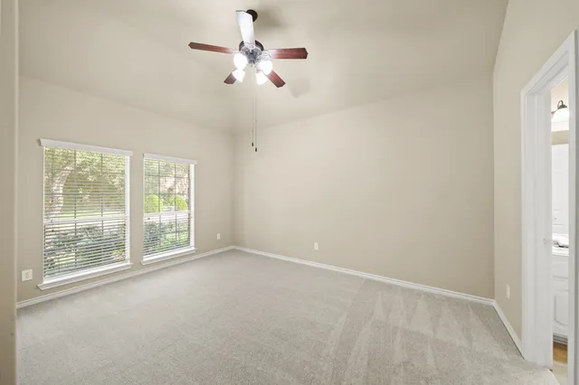 $2,800 | 1915 Stable Stone Lane, Pearland, TX 77581