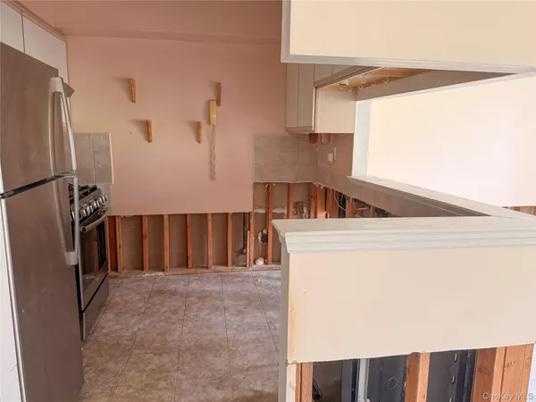 $310,000 | 27 Bayberry Drive, Peekskill, NY 10566