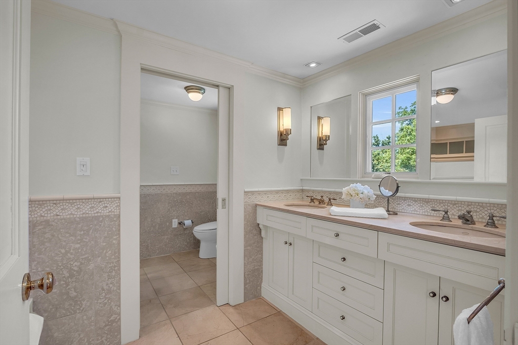 326 Great Pond Road North Andover, MA 01845 - Photo 34 of 42 Gallery Image 34