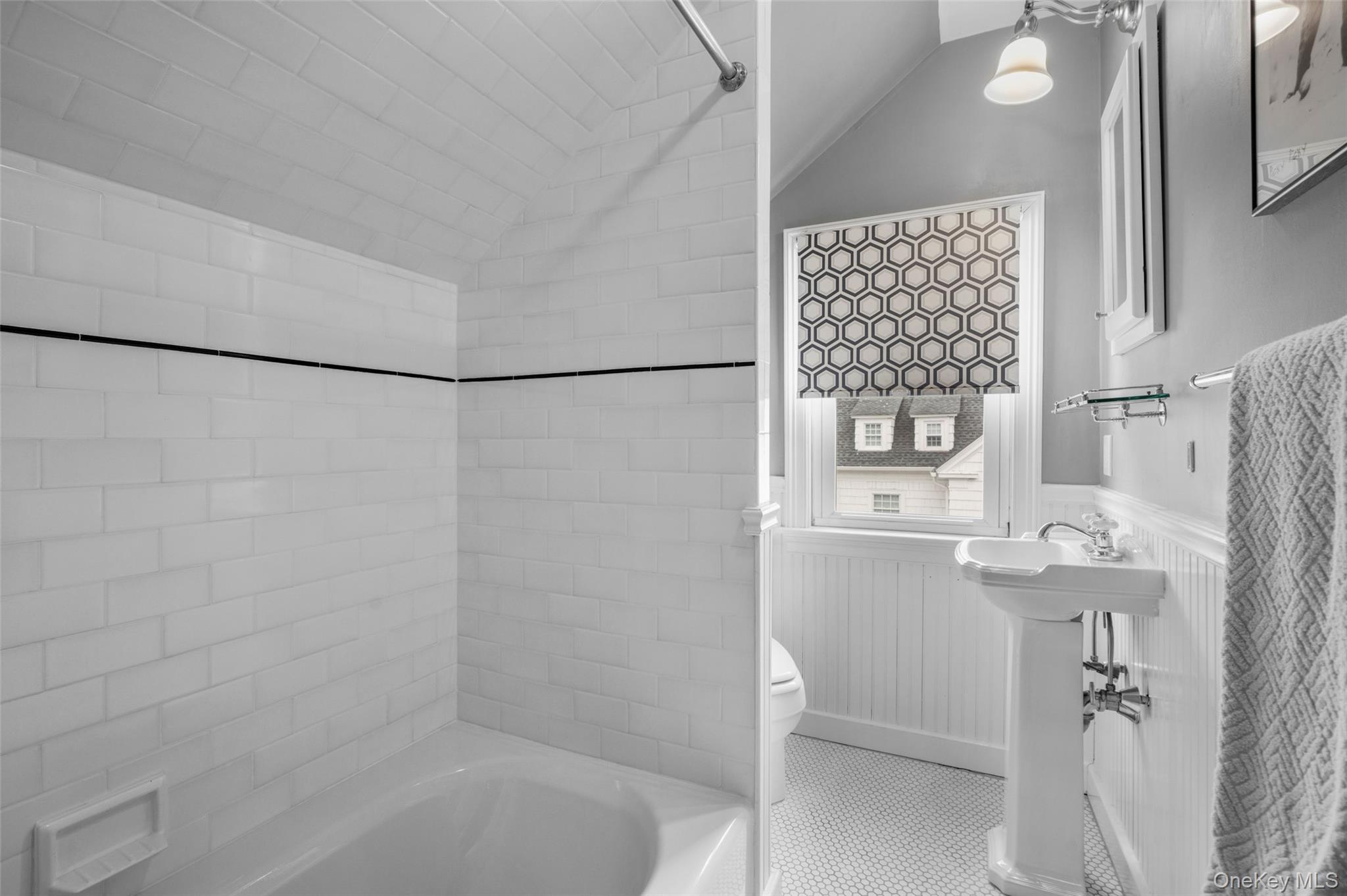 80 Forest Avenue New Rochelle, NY 10804 - Photo 34 of 48 a bathroom with a shower