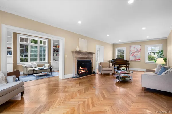 $2,195,000 | 80 Forest Avenue, New Rochelle, NY 10804