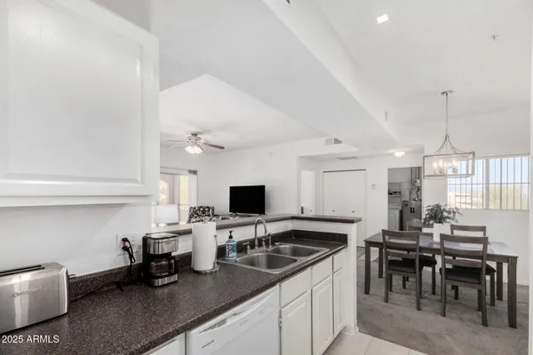 $275,000 | 13700 North Fountain Hills Boulevard, Unit 235, Fountain Hills, AZ 85268