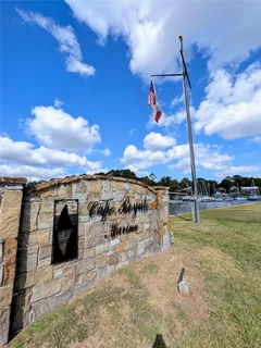 a sign that is on the side of the road