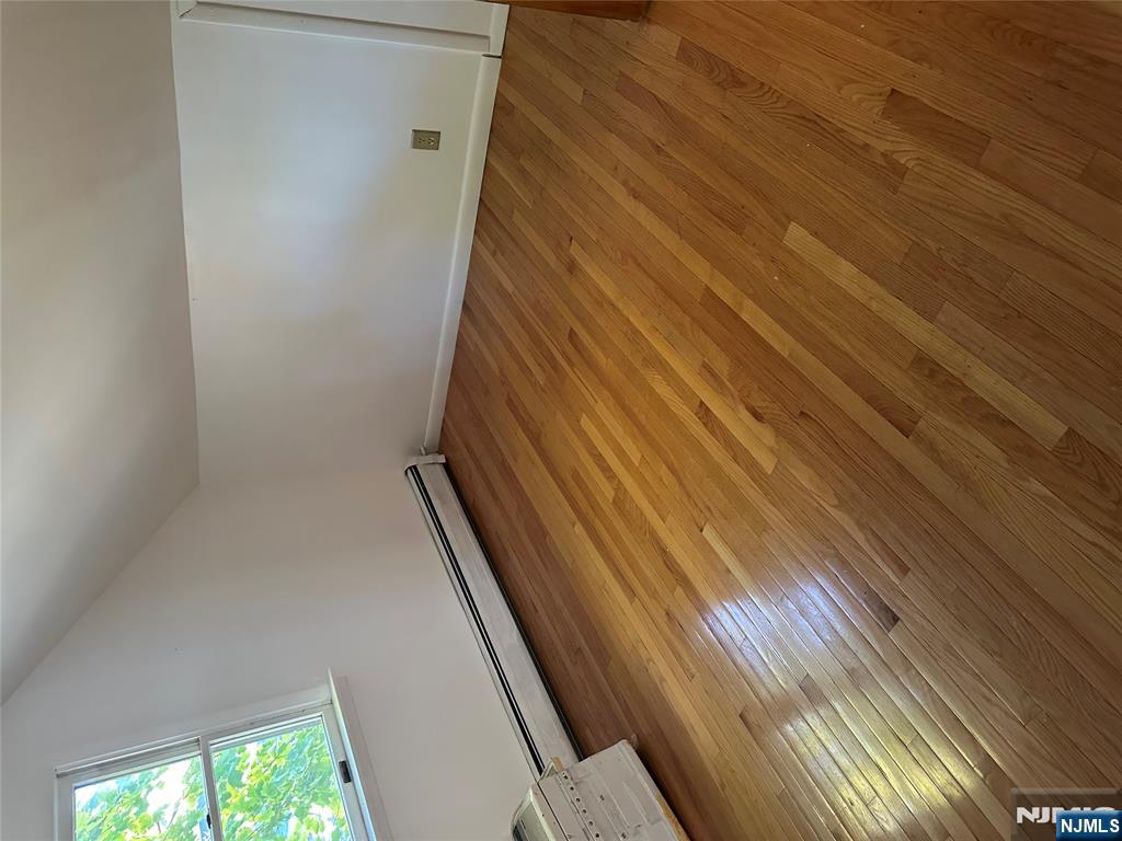 679 Midwood Road Ridgewood, NJ 07450 - Photo 12 of 17