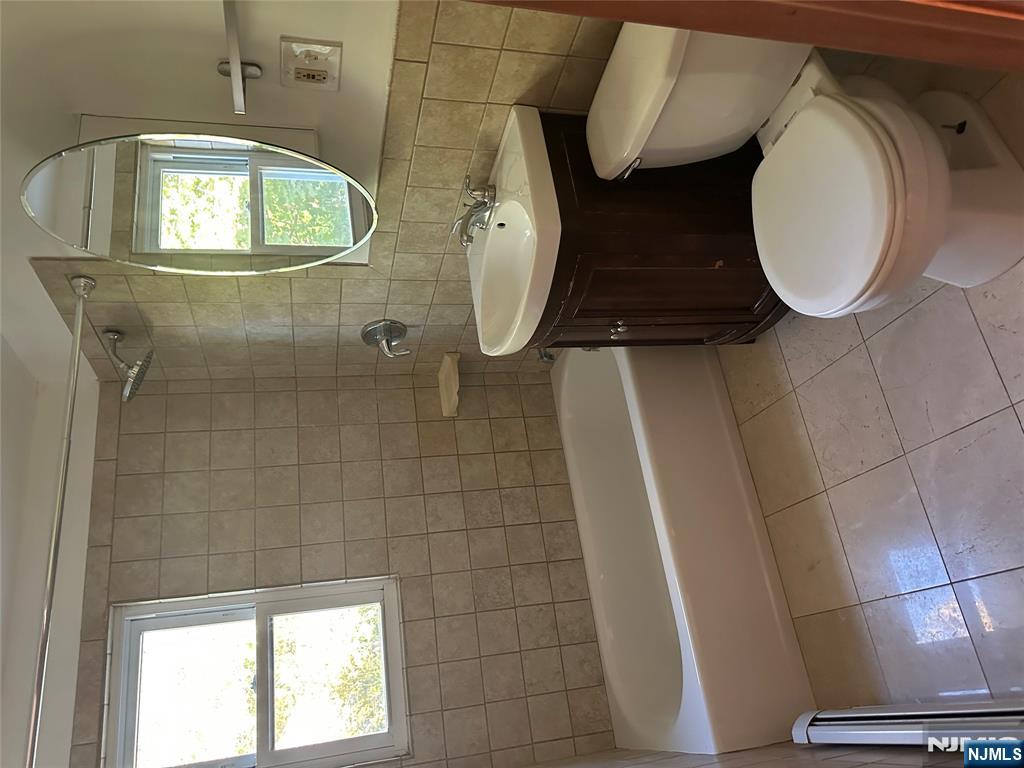 679 Midwood Road Ridgewood, NJ 07450 - Photo 16 of 17