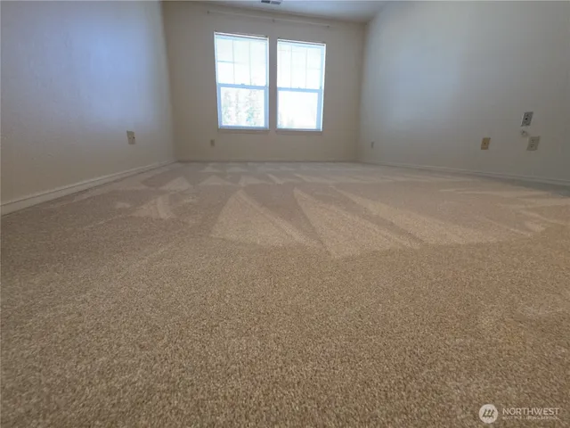 $425,000 | 3935 226th Place Southeast, Unit 313, Issaquah, WA 98029