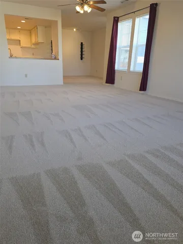 $425,000 | 3935 226th Place Southeast, Unit 313, Issaquah, WA 98029