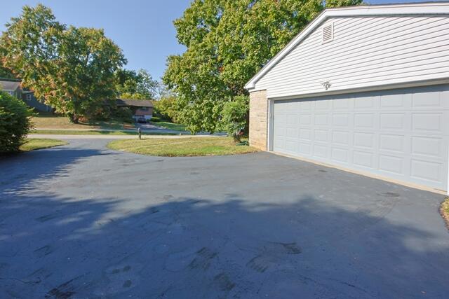 35 Mockingbird Valley Road Winchester, KY 40391 - Photo 10 of 48 35 MVR-10