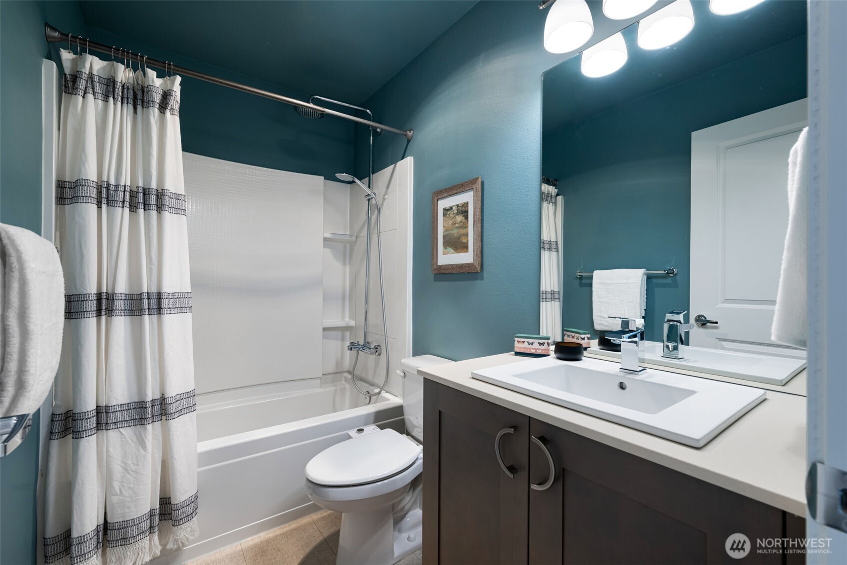 9725 10th Place Southwest Seattle, WA 98106 - Photo 28 of 40