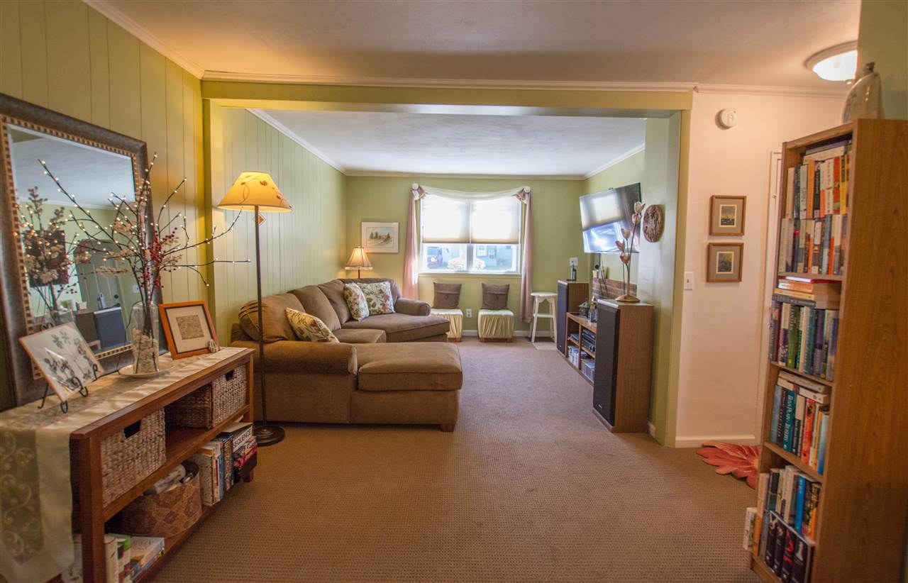 108 Woodlawn Road Burlington, VT 05408 - Photo 5 of 22 Gallery Image 5