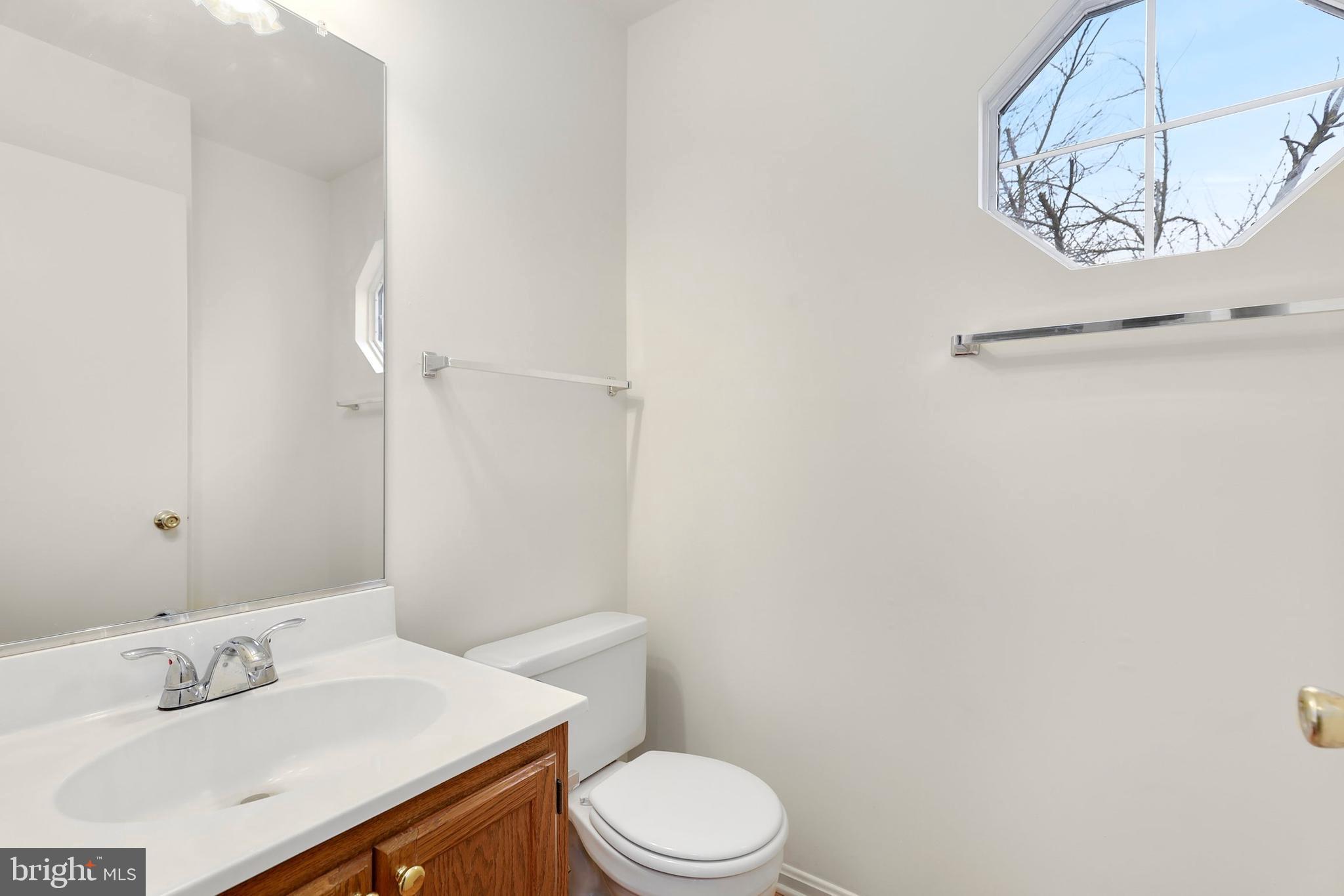 8594 Ritchboro Road District Heights, MD 20747 - Photo 15 of 34