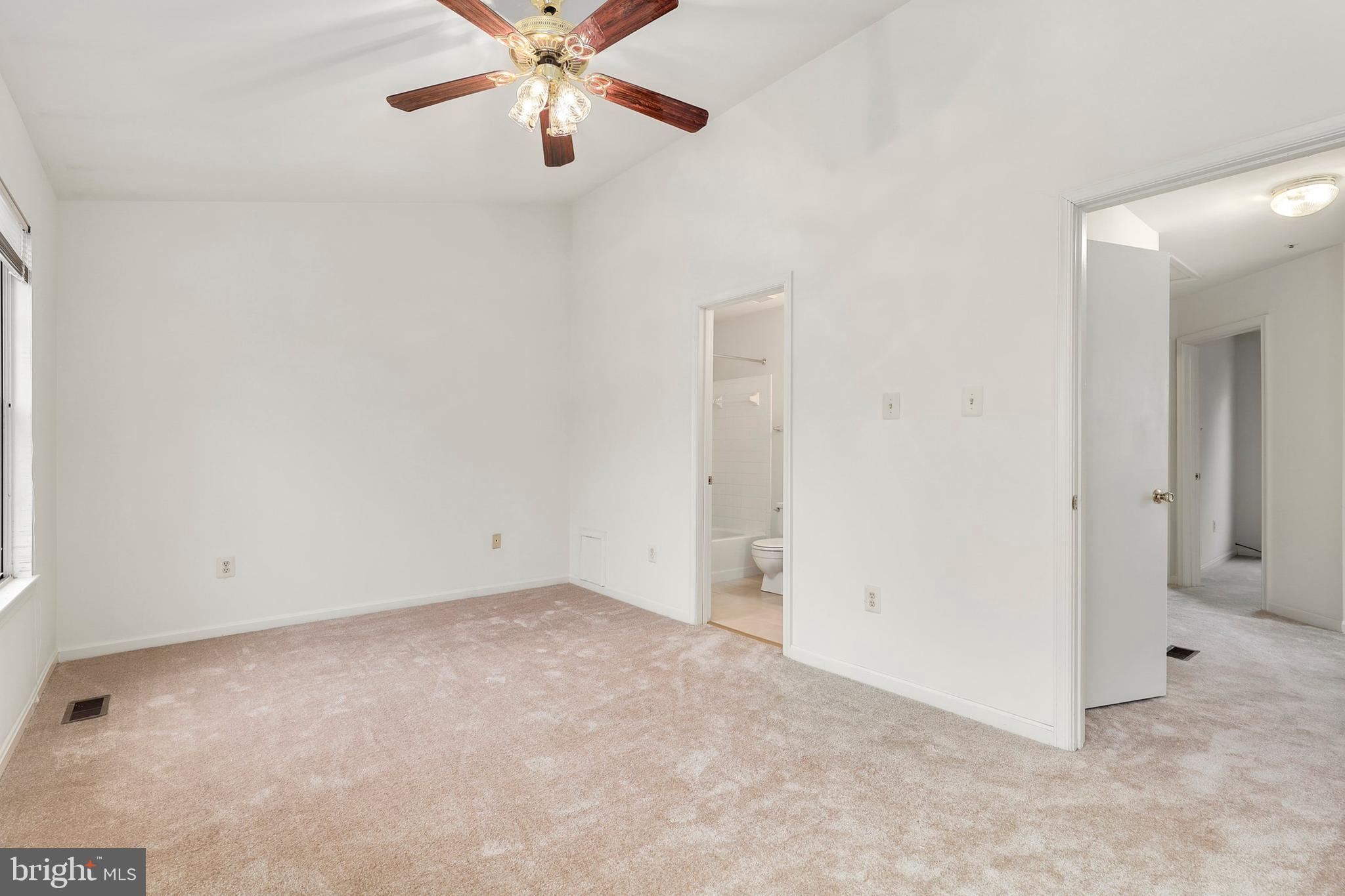 8594 Ritchboro Road District Heights, MD 20747 - Photo 19 of 34