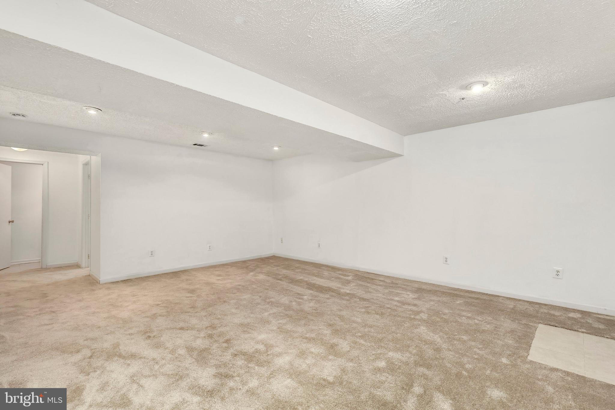 8594 Ritchboro Road District Heights, MD 20747 - Photo 28 of 34