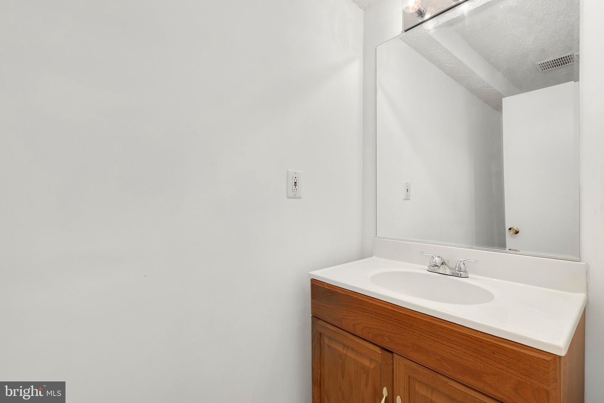 8594 Ritchboro Road District Heights, MD 20747 - Photo 31 of 34