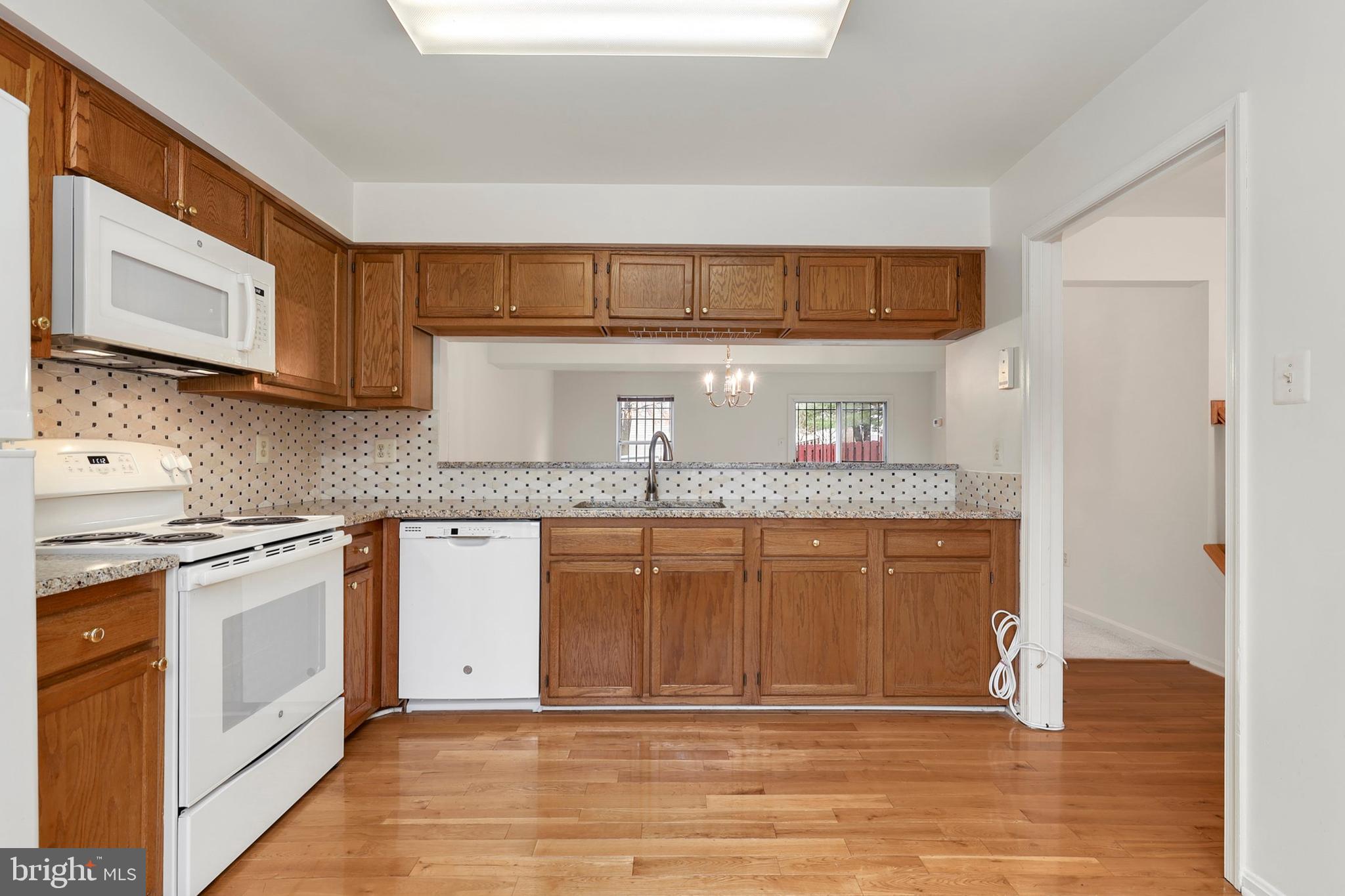 8594 Ritchboro Road District Heights, MD 20747 - Photo 6 of 34