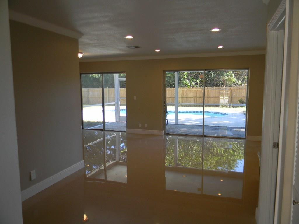 10366 Sleepy Brook Way Boca Raton, FL 33428 - Photo 2 of 16 Photo 2