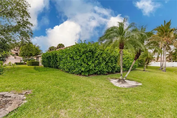 $3,600 | 6298 Harbour Chase Drive, Lake Worth, FL 33467
