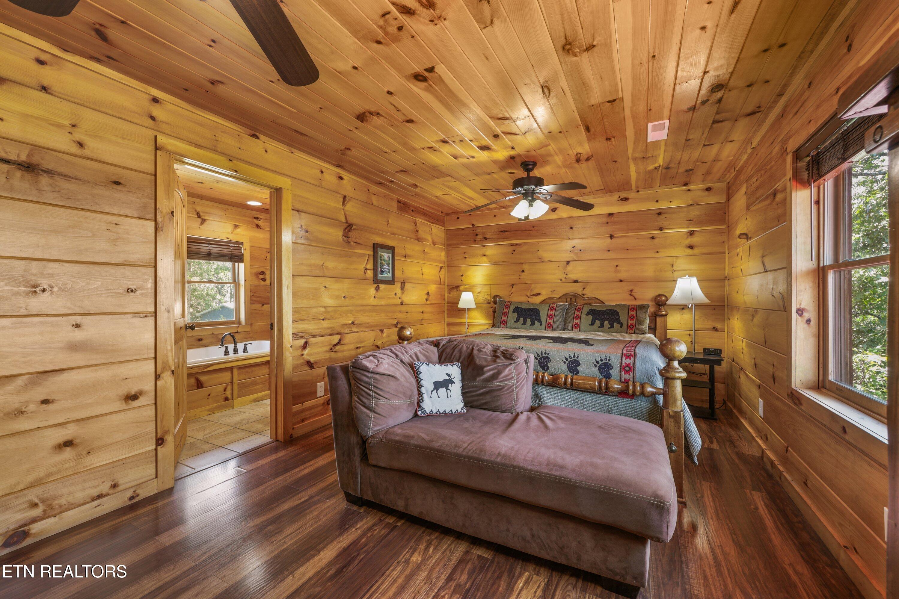 689 Shell Mountain Road Sevierville, TN 37876 - Photo 30 of 52 689 Shell Mountain Rd04