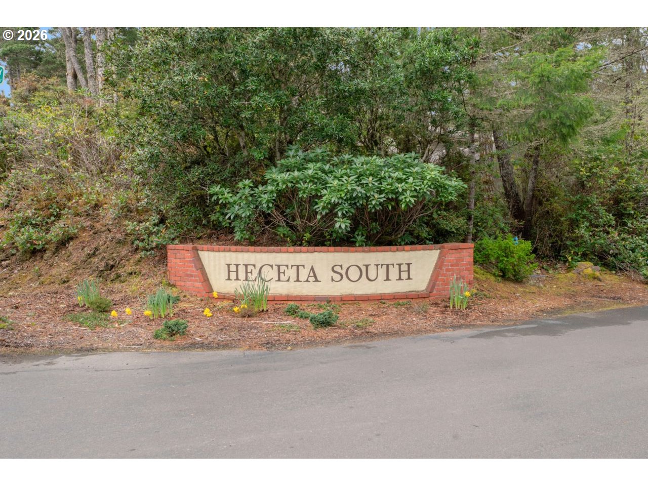 Woodlake Way, Unit 400 Florence, OR 97439 - Photo 2 of 10