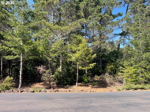 Woodlake Way, Unit 400 Florence, OR 97439 - Photo 8 of 10