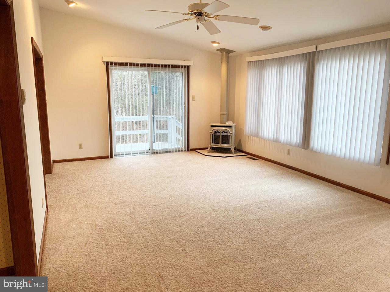 1422 Snyder Road Green Lane, PA 18054 - Photo 7 of 31 Family Room/Sun Room