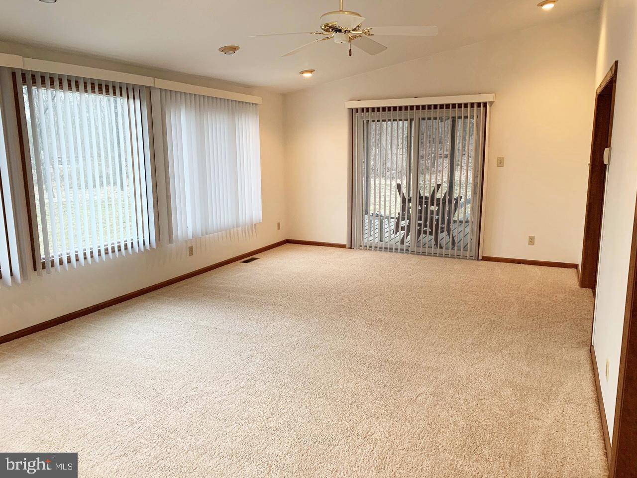 1422 Snyder Road Green Lane, PA 18054 - Photo 8 of 31 Family Room/Sun Room