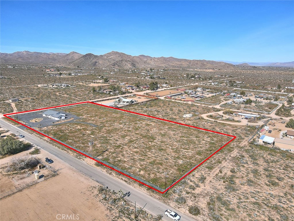 55972 Hondo Street Yucca Valley, CA 92284 - Photo 11 of 74