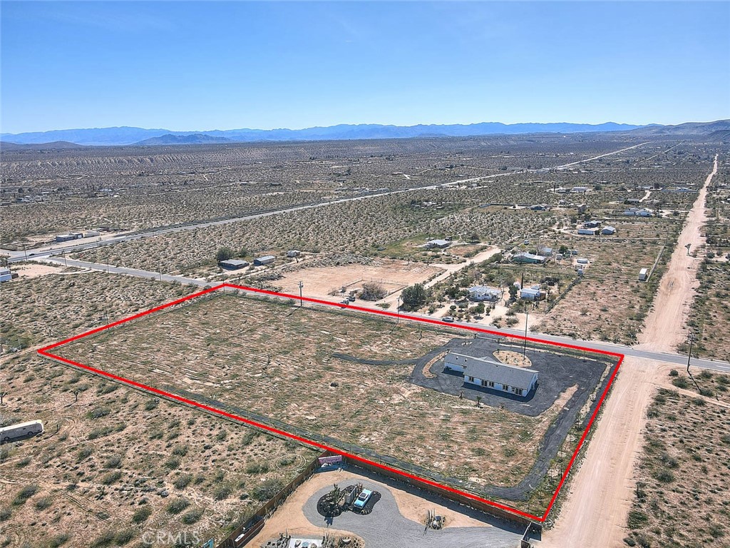 55972 Hondo Street Yucca Valley, CA 92284 - Photo 14 of 74
