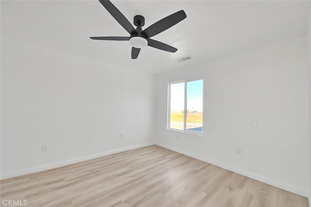 55972 Hondo Street Yucca Valley, CA 92284 - Photo 53 of 74 Virtually Staged - Before