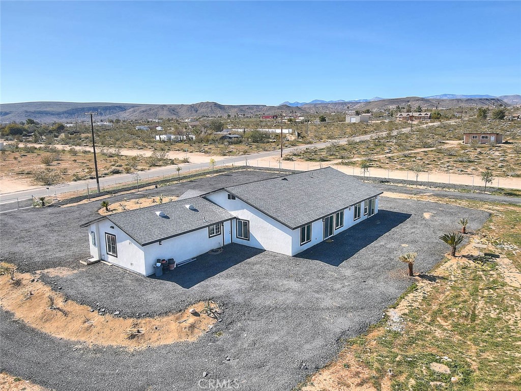 55972 Hondo Street Yucca Valley, CA 92284 - Photo 6 of 74