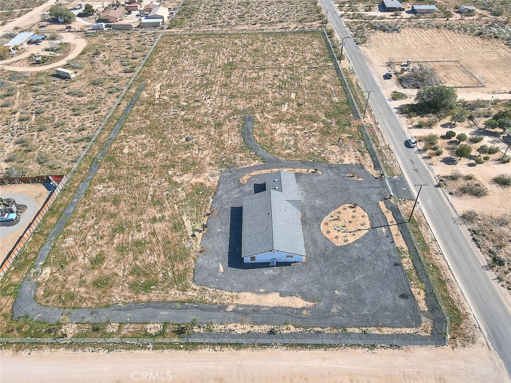 55972 Hondo Street Yucca Valley, CA 92284 - Photo 10 of 74