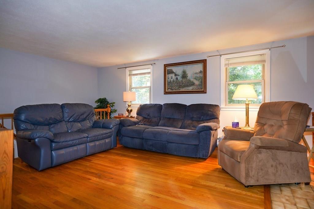 21 Ely Road Arlington, MA 02476 - Photo 3 of 26