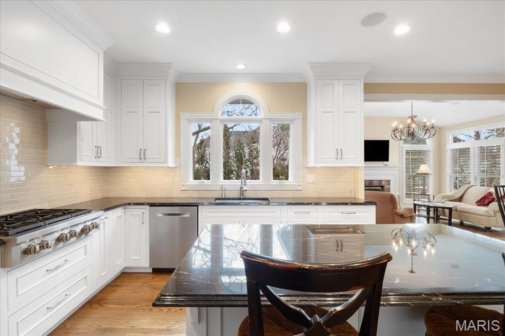 2142 White Ln Drive Chesterfield, MO 63017 - Photo 11 of 40