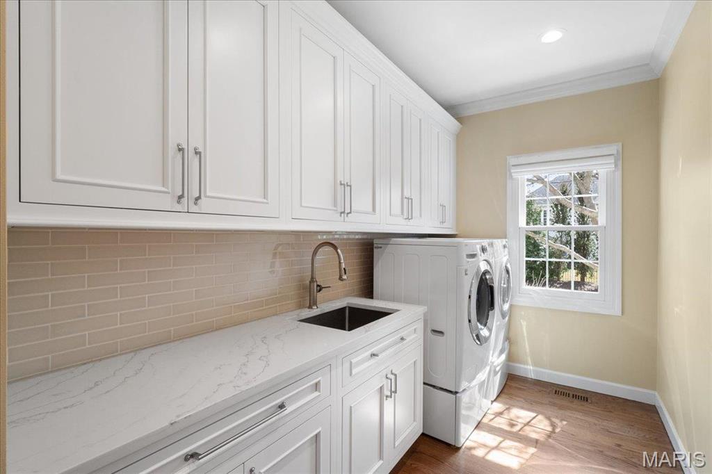 2142 White Ln Drive Chesterfield, MO 63017 - Photo 12 of 40