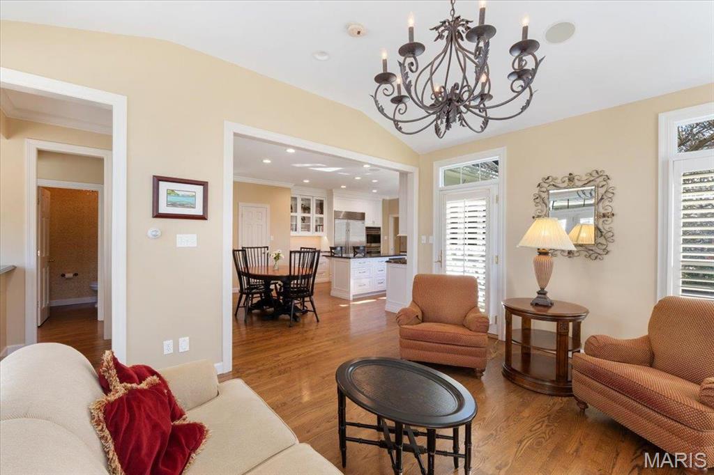 2142 White Ln Drive Chesterfield, MO 63017 - Photo 13 of 40