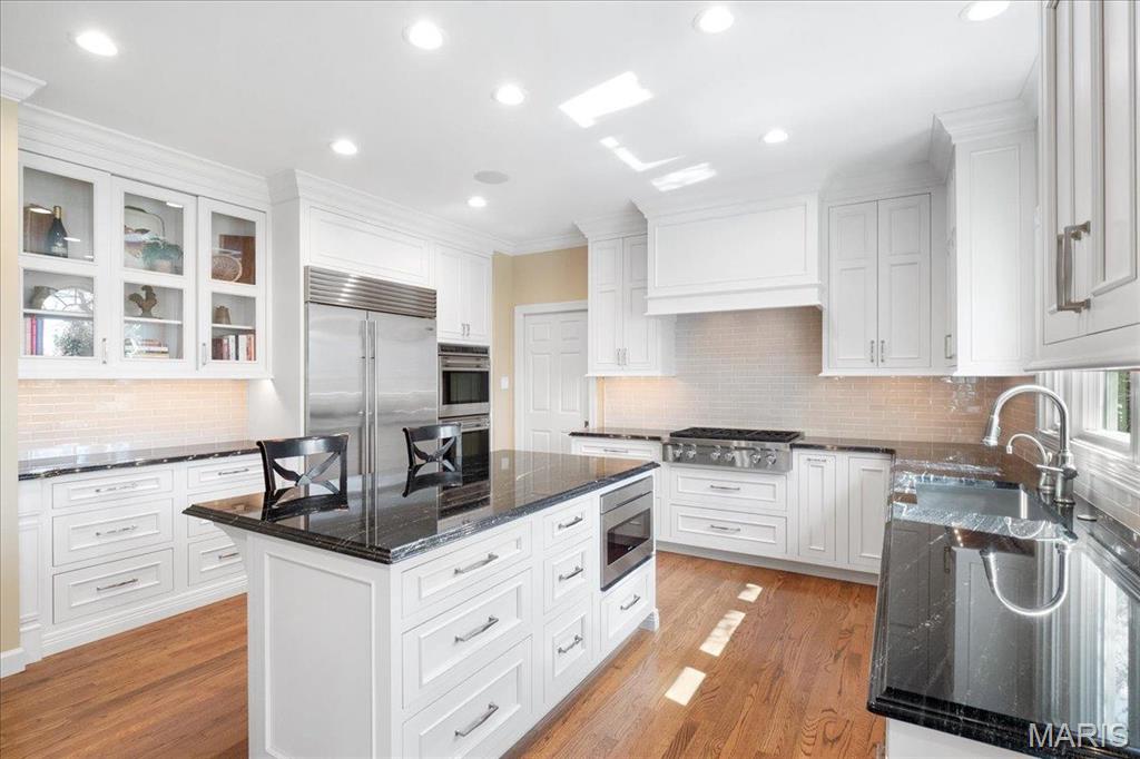 2142 White Ln Drive Chesterfield, MO 63017 - Photo 8 of 40