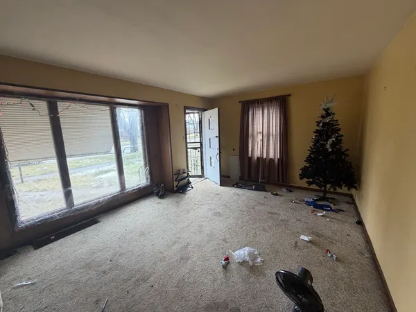 $102,500 | 1568 Wentworth Avenue, Calumet City, IL 60409