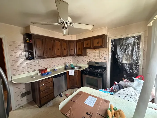 $102,500 | 1568 Wentworth Avenue, Calumet City, IL 60409
