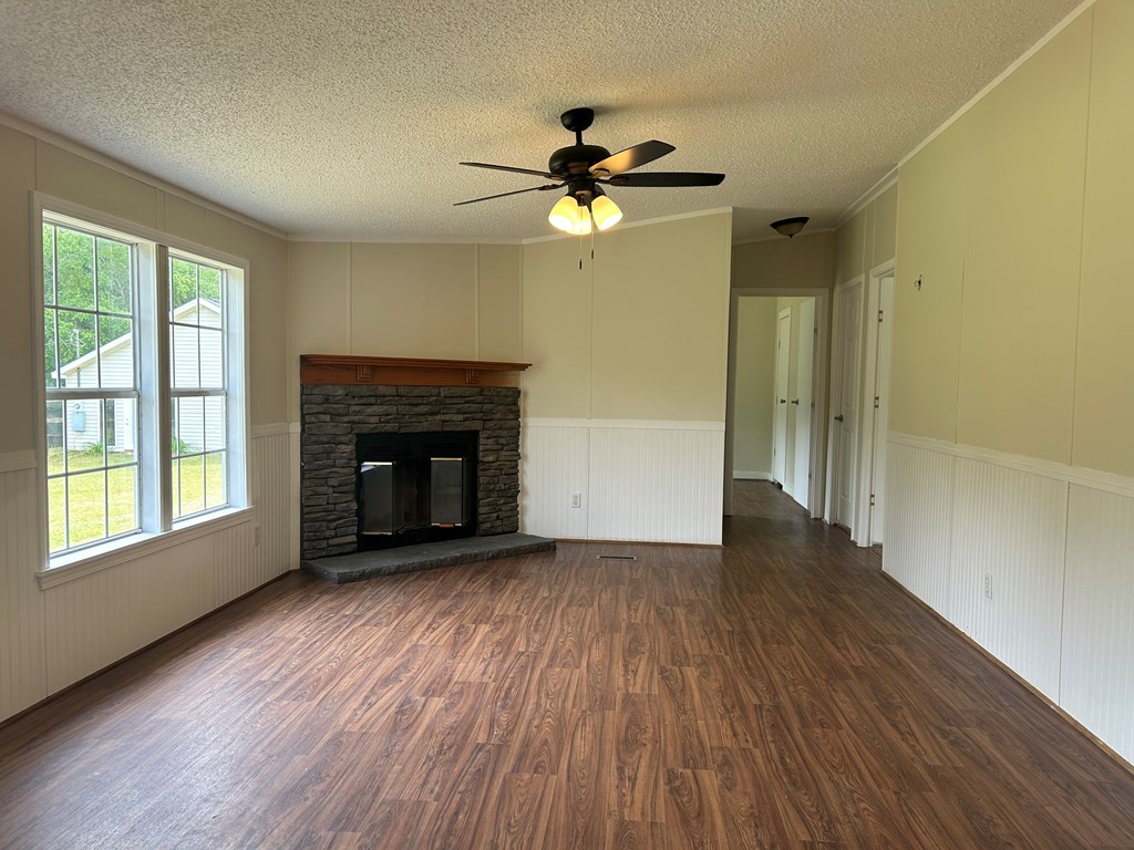 446 Knowles Drive Webb, AL 36376 - Photo 9 of 22