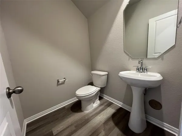 $1,950 | 1850 Settlers Glen Drive, Unit 803, Round Rock, TX 78665