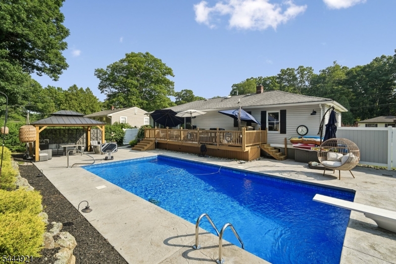 22 Summit Road Oak Ridge, NJ 07438 - Photo 30 of 32