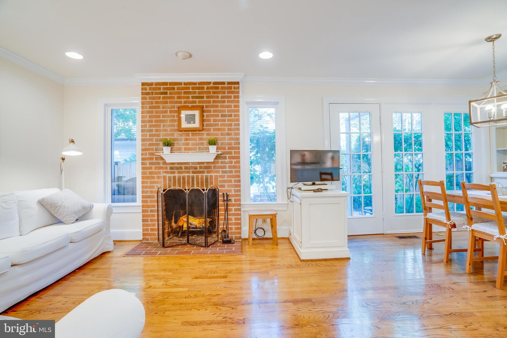 7205 Evans Mill Road McLean, VA 22101 - Photo 7 of 35 Family Room